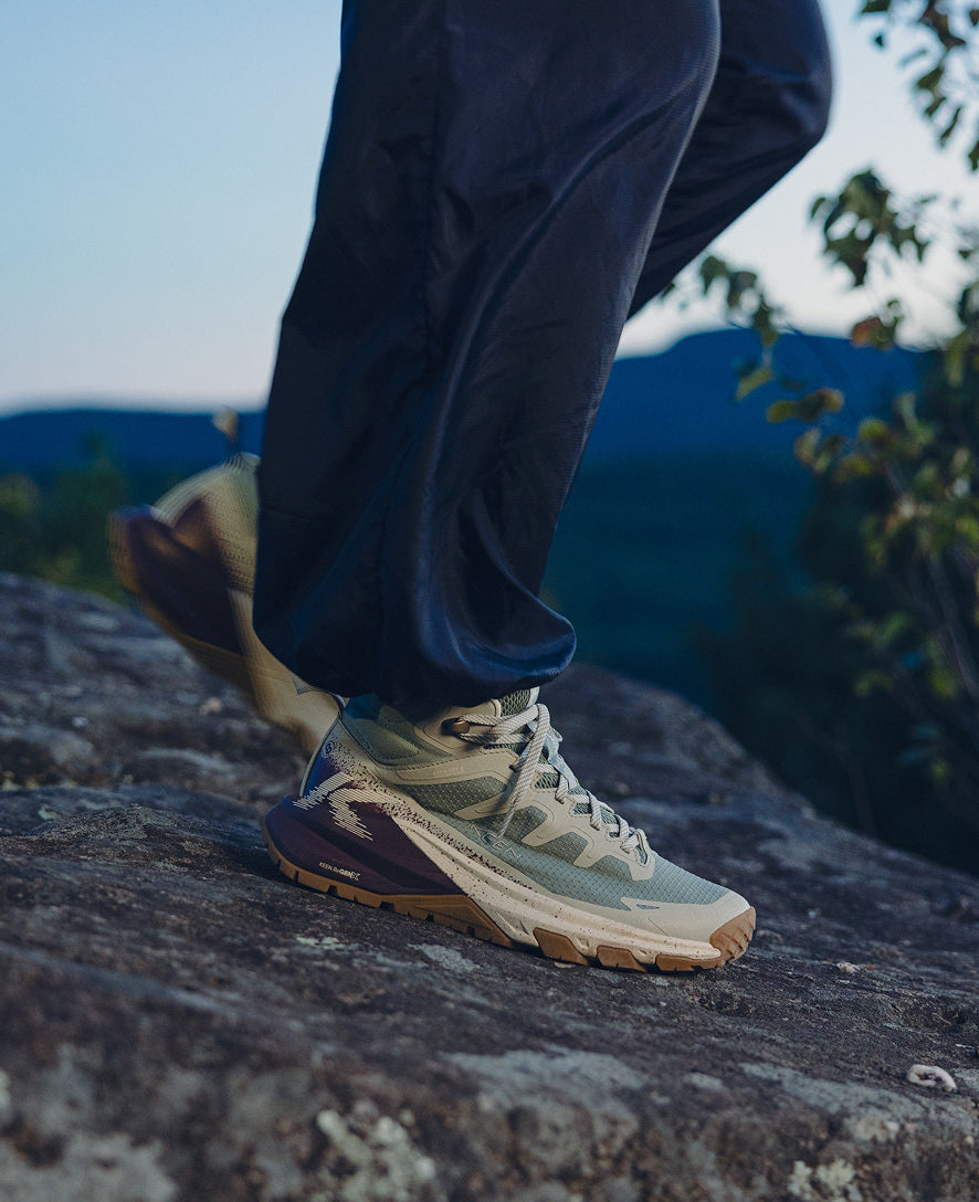 Women's Targhee Apex Waterproof Hiking Boot Abbey Stone/Birch - Image 8