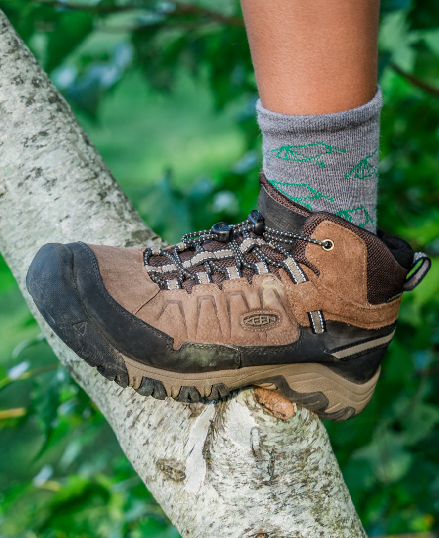 Big Kids' Targhee IV Waterproof Hiking Boot Bison/Brindle - Image 9