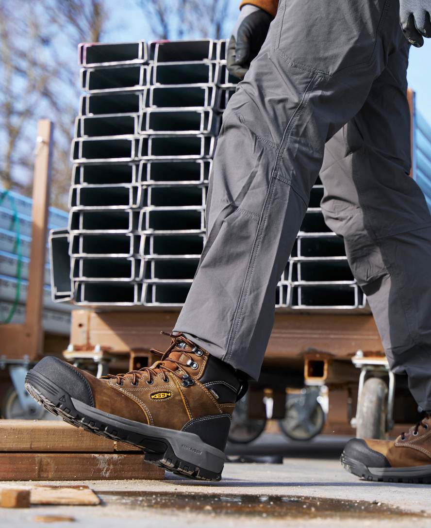 Men's Evanston 6" Insulated Waterproof Boot (Carbon Toe) Bison/Black - Image 8
