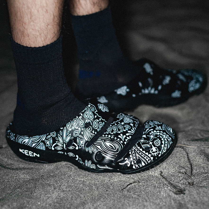 Men's Yogui Arts Clog x Hide and Seek H&S Black - Image 9