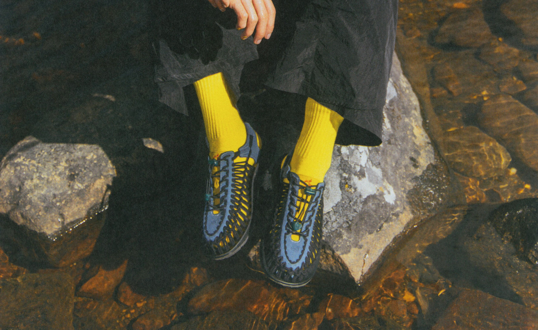 Men's UNEEK Sneaker Year Of The Dragon - Image 7