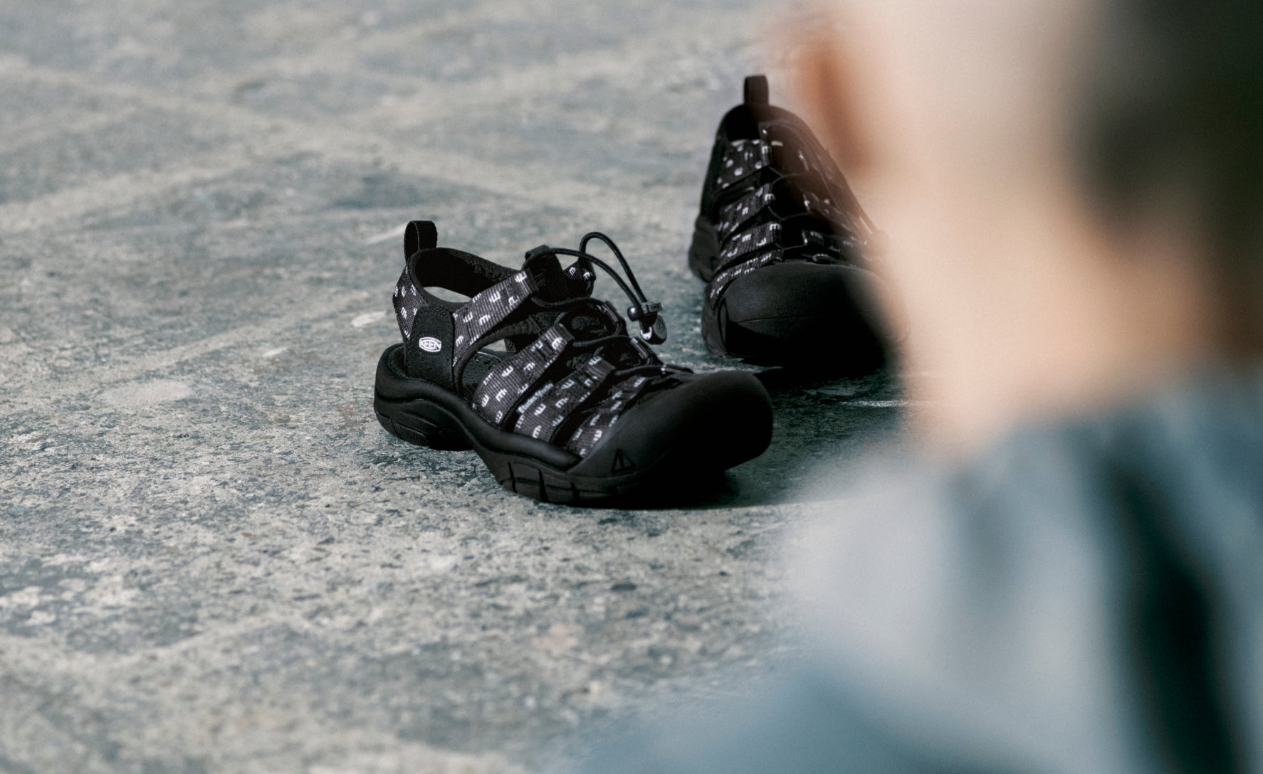 Men's Newport Retro Sandal x ??tudes Studio Etudes Black - Image 7