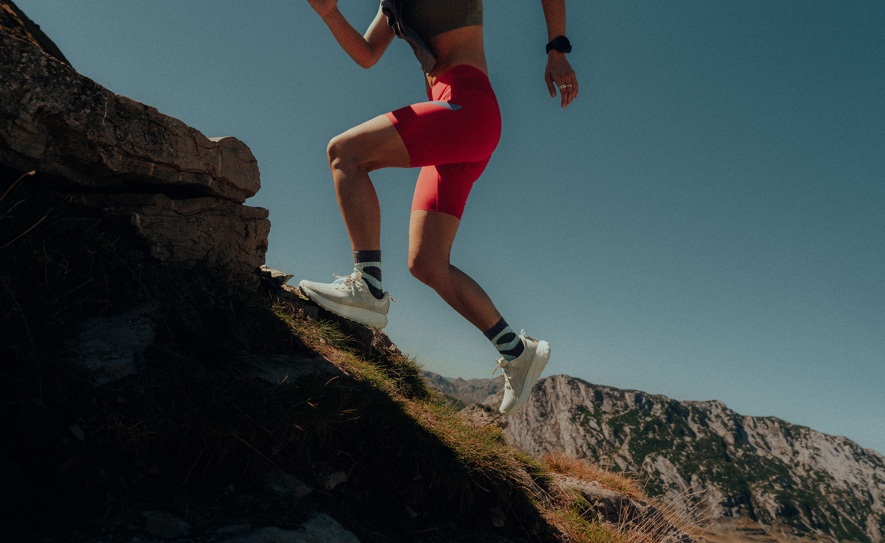 Women's Roam Trail Running Shoe Star White/Vapor - Image 7